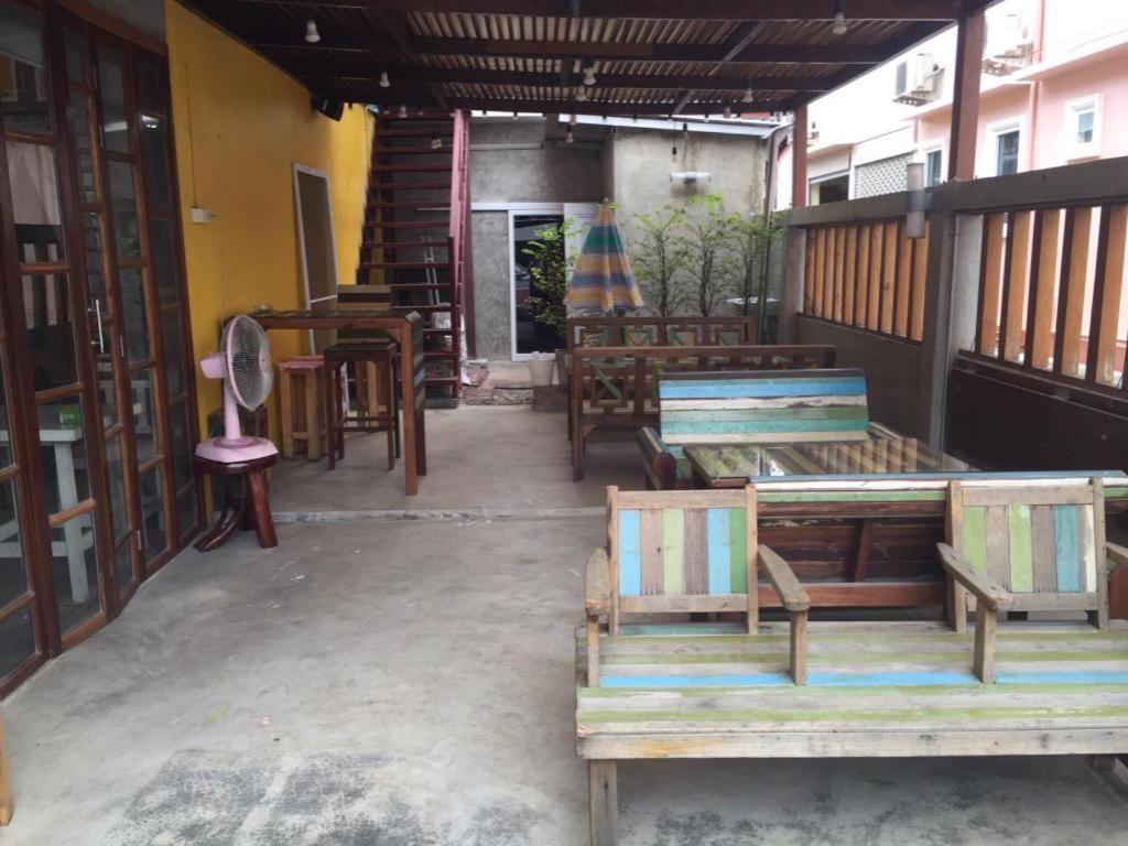 De Hostel Prachuap Khiri Khan Exterior photo