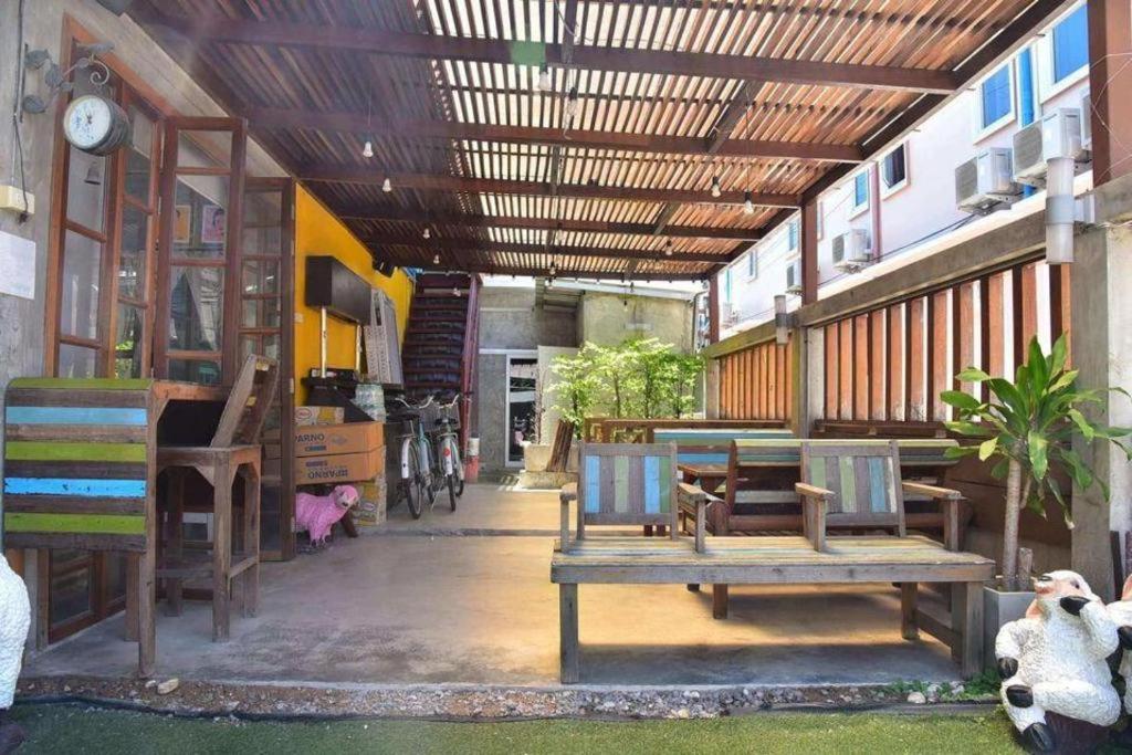 De Hostel Prachuap Khiri Khan Exterior photo